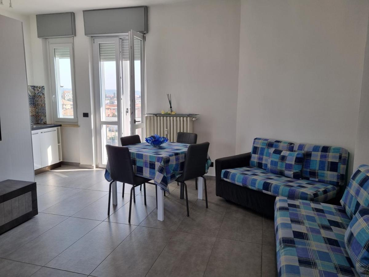 Sesto Piano Apartment Asti Bagian luar foto