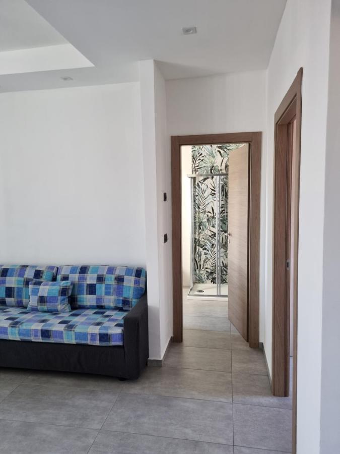 Sesto Piano Apartment Asti Bagian luar foto